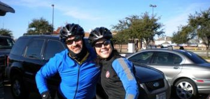 Posing before the ride with my buddy, Anne. I'm still trying to figure out how anyone can tell who's who when it's cold outside...